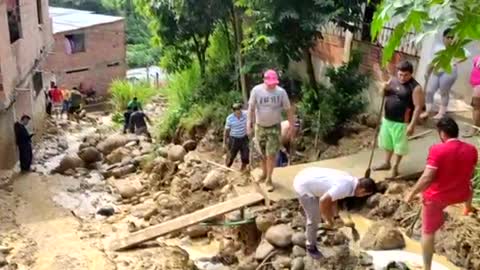 Galería: Lluvias generaron grave emergencia en el barrio Luz de Salvación de Bucaramanga