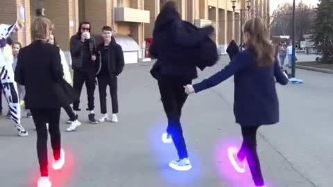 Nice group dancing