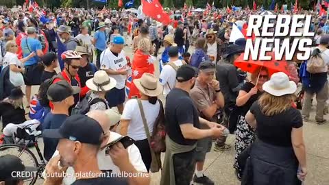 INCREDIBLE SCENES AS AUSSIES UNITE OUTSIDE PARLIAMENT HOUSE IN CANBERRA PART 1