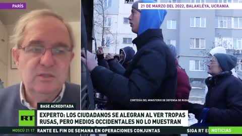 L'analista politico Jean Bricmont afferma che la propaganda anti-russa nei media occidentali non mostra la realtà della gente nel Donbass, che è felice di vedere le truppe russe.