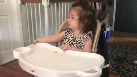 Baby girl is shocked after Google Assistant speaks back to her