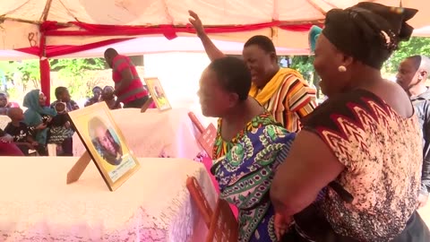 Emotional funeral for family of Kenya cult victims