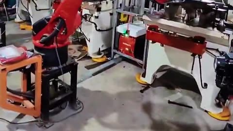 Punching machine loading and unloading robot- machinery make work easy - Routine Crafts