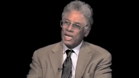 A Conflict Of Visions - Thomas Sowell