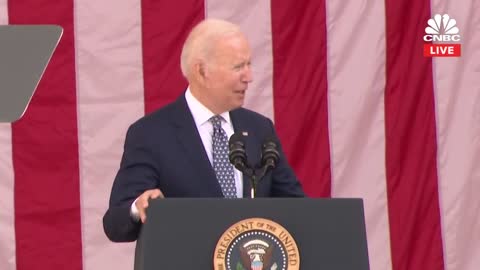 President Biden refers to Satchel Paige as a "great negro" during a fumble