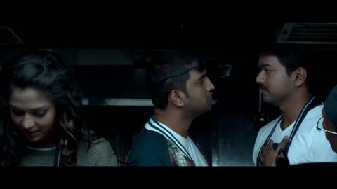 Thalaivaa - Yaar Indha Saalai Oram Video Vijay, Amala Paul