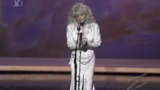 Dolly Parton - He´s Alive = CMA 1989