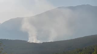 Prej 17 ditësh digjen mbeturinat në Kukës, banorët ankohen për tymin