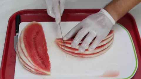 HOW TO CUT WATERMELON LIKE A PRO