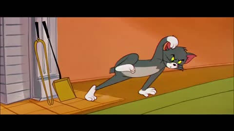 Tom & Jerry | Trouble Everywhere | Classic Cartoon Compilation