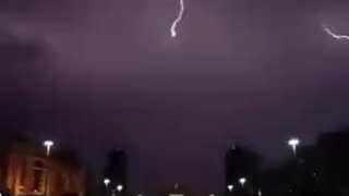 AN UNidentified Object DURING the Thunder STORM UFO