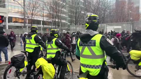 Trudeau, U.N chief meet in Montreal amid COP15 protests