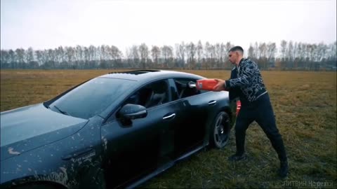 ЛИТВИН сжёг свою акулку😟😟😟!!НАРЕЗКИ(Popular Russian video blogger burned his shark)