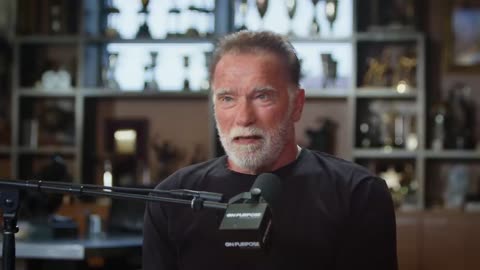 ARNOLD SCHWARZENEGGER On How To Change The Trajectory of Your Life! ”I was unhappy with reality…”
