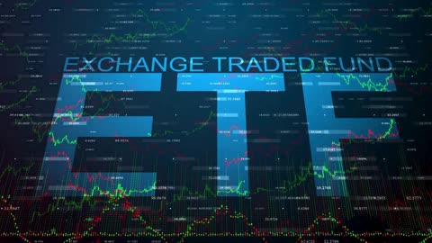 Exchange-Traded Funds (ETFs) and their advantages