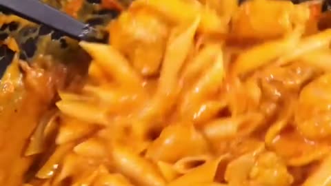 Chicken curry cheese pasta 🍝
