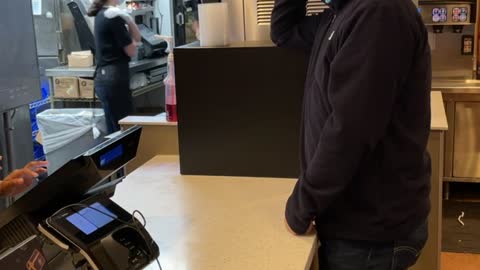 Helpful Customer Turns Into Taco Bell Translator