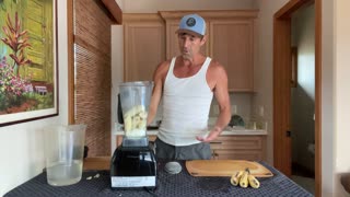 SUPER EASY SMOOTHIE FOR ENERGY AND MUSCLES!