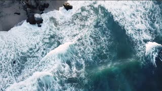 Reels 4K Ocean Waves Ambience