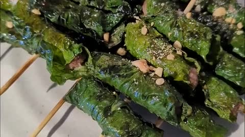 Vietnamese Grilled Beef Wrapped in Betel Leaves (Bò lá lốt) 🥬🌿