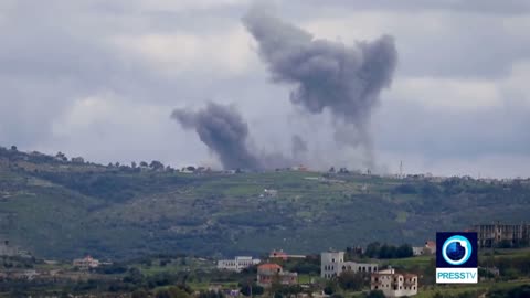 Fighters from the Lebanese Hezbollah resistance movement and the Israeli forces