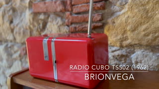 Radio Cubo TS 502 by Marco Zanuso and Richard Sapper for Brionvega