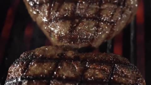 How Salt Bae Masterfully Serves Steak: A Step-by-Step Guide
