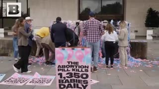Pro-Lifers Pop 1,350 Balloons in Protest — One for Every Abortion in the U.S. Everyday