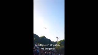 Plane's Wing Damaged at Airshow