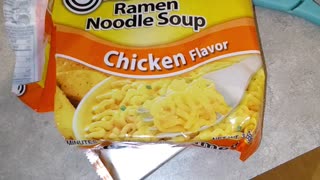 Eating Maruchan Ramen Noodle Chicken Flavor, Dbn, MI, 1/5/24