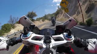 ACH Angeles Crest Highway 5/29/2016 Ducati Panigale 1199 tri-color chasing R6