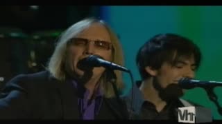 Tom Petty with Jeff Lynne and Dhani Harrison - Handle With Care