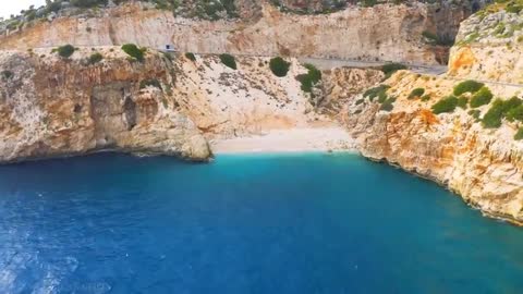 We discovered this beach while we were sailing around the island.