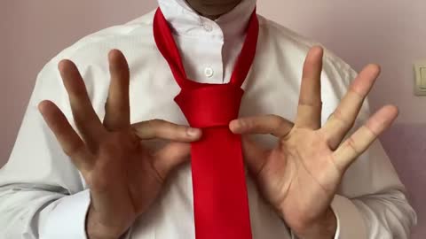 How to tie a tie - Super Easy (Double Windsor)