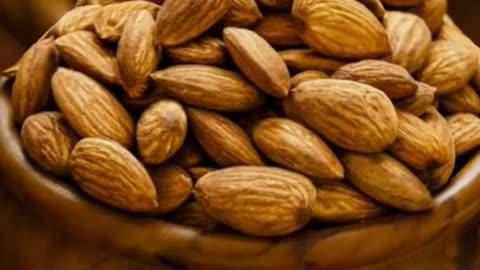If You Eat Almonds Everyday This Is What Will Happen To Your Body