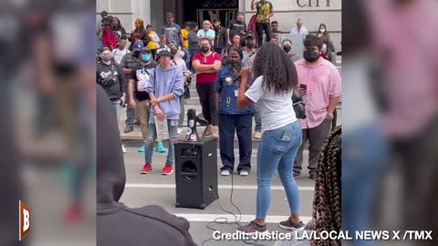 Police Barricade Doors Against Angry Crowd Protesting LA City Council over Racist Leaked Recordings