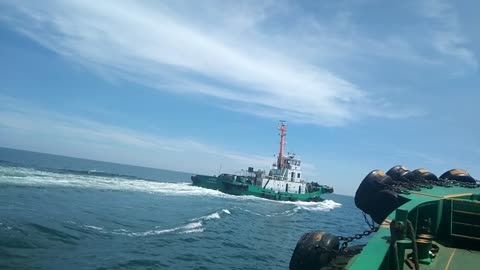 Tug Atria