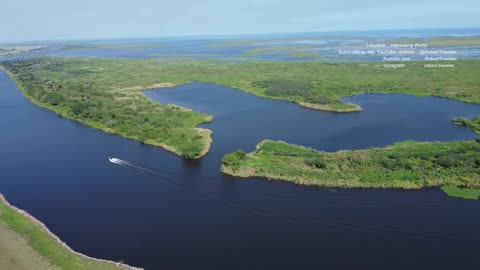 Why is Lake Okeechobee -Florida so famous? #4K #dji #drone