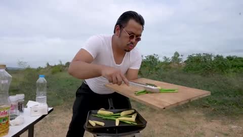 🔥 Salt Bae (parody) Steak Express 🔥