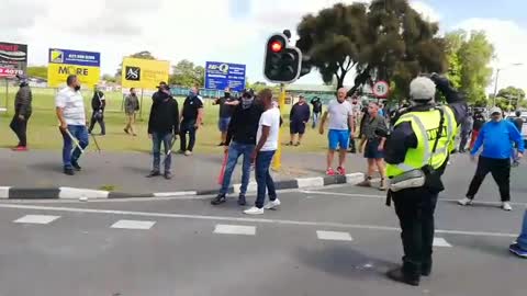 Police intervene at Brackenfell High