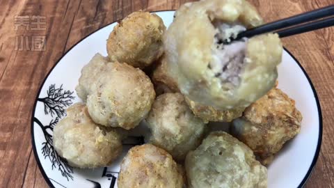 Taro-flavored fried meatballs are crispy on the outside and fragrant on the inside