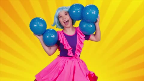 Shake, shake your body! Clap, Clap, Cha Cha Cha! - Kids Funny Songs