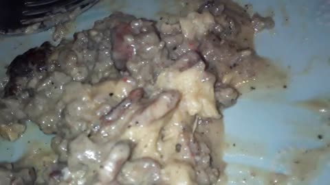 Kings Hawaiian biscuits & gravy