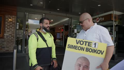 Who will Australians with migrant backgrounds vote for?