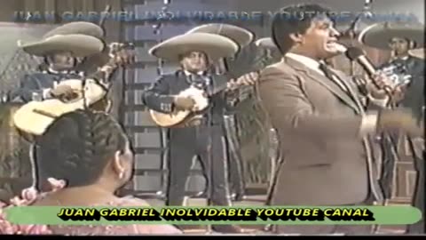 El estudio de Lola Beltrán con Juan Gabriel 1984