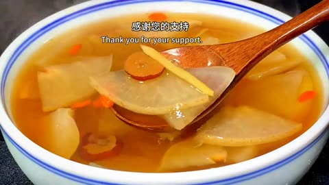 Repeated coughing in winter, snow pear Radish Nourishing Soup is nutritious and healthy