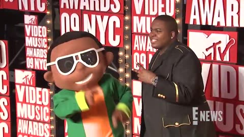 Sean Kingston and His Mother ARRESTED on Fraud and Theft Charges Fashion ET ENews