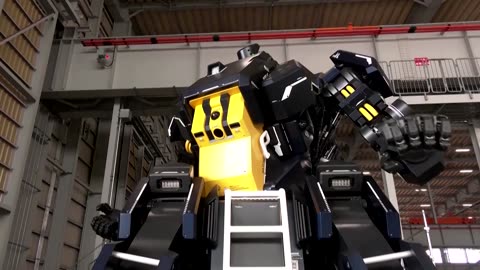 Japan start-up develops 'Gundam'-like robot