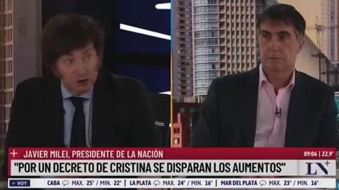 Javier Milei fires his Labor Secretary LIVE on national TV