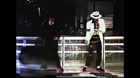 Michael Jackson - Smooth Criminal - Live Wembley 1988